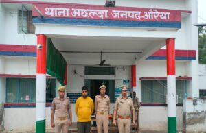पुलिस ने एक चोर को माल सहित किया गया गिरफ्तार