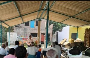 गोष्ठी में किसानों को बताए गए जैविक खेती के फायदे