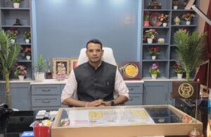 आईएएस विपिन कुमार जैन जिलाधिकारी बलरामपुर की नई जिम्मेदारी सँभाली