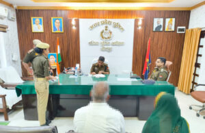 एसपी जौनपुर ने सुनी फरियादियों की समस्याएं, त्वरित कार्रवाई के दिए निर्देश