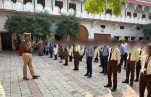 यातायात माह नवम्बर के तहत सड़क सुरक्षा पर विद्यार्थियों को किया गया जागरूक