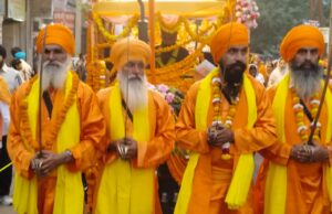 556वां गुरु नानक प्रकाश उत्सव:नगर कीर्तन निकला, लंगर आयोजित