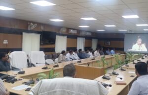 “वंदे मातरम” के 150 वर्ष पूर्ण होने पर कलेक्ट्रेट सभागार में हुआ सामूहिक गायन