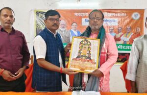 चुनार विधानसभा : एसआईआर कार्यक्रम में पहुंचे मनोज जायसवाल