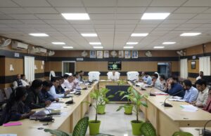 जिलाधिकारी ने की पोषण समिति की समीक्षा, पोषाहार समय से वितरण के निर्देश