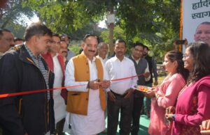कम्पनी बाग में भव्य सहारनपुर खादी महोत्सव का विधायक नगर ने किया उद्घाटन