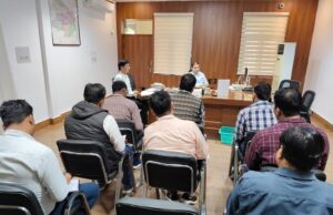 जिलाधिकारी ने की जल-जीवन मिशन के कार्यों की प्रगति की समीक्षा