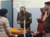 चाय पीते ही ट्रक चालक व एक युवक बेहोश हुए जहरखुरानी की आशंका