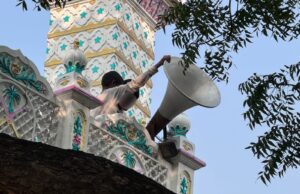 धार्मिक स्थलों से 43 अवैध लाउडस्पीकर हटाए गए, 78 की आवाज की गई मानक अनुसार