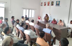 मुलायम सिंह यादव की जयंती पर विधायक ऊषा मौर्य व अन्य सपाइयों ने दी श्रद्धांजलि