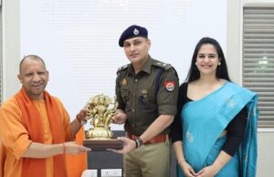 प्रतापगढ़ के एसपी दीपक भूकर ने की सीएम योगी आदित्यनाथ से शिष्टाचार भेंट
