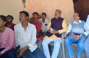प्रधानमंत्री नरेंद्र मोदी के ‘मन की बात’ कार्यक्रम को भाजपा पदाधिकारियों ने सुना