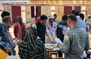 एसआईआर कार्य को लेकर रविवार को भी एसडीएम ने किया कई ग्राम पंचायतों का दौरा