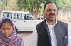 होमवर्क न करने पर छात्रा की पिटाई का मामला गर्माया, हाथ टूटने के बाद होगा ऑपरेशन