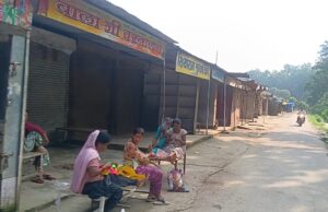 अवैध मंडी पर कब चलेगा बाबा का बुल्डोजर?शासन प्रशासन के आदेश कचरे में