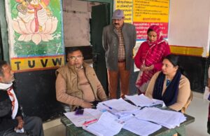 मेगा डिजिटाइजेशन डे पर अधिकारियों की बड़ी कार्रवाकई विद्यालयों में स्टाफ नदारद बीएसए ने रोका वेतन