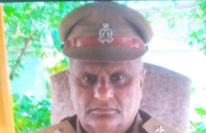 निघासन में बड़ा खुलासा: शीशम पेड़ का परमिट जारी कराने के नाम पर 40 हजार की रिश्वत लेते रेंजर–दारोगा रंगे हाथ गिरफ्तार