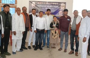 रिपब्लिक पार्टी ऑफ इंडिया के कार्यकर्ताओं ने की जिला स्तरीय बैठक