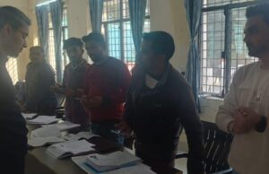 डीएम ने मलवा, बिन्दकी और अमौली का औचक निरीक्षण कर एसआईआर की जांची प्रगति