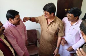 पूर्व प्रमुख पंकज सिंह का मनाया गया जन्मदिन,राज भवन बेंती में समर्थकों का लगा तांता, राजा भइया ने दी शुभकामनाएं