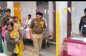 एकारी गाँव के राजकीय विद्यालय में कैरियर मेला का आयोजन