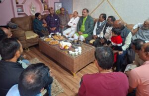 सदर विधायक रवि शर्मा ने सुनी पीएम मोदी की ‘मन की बात,लोगों से स्वदेशी अपनाने व यूपी एसएआर फॉर्म भरने की अपील