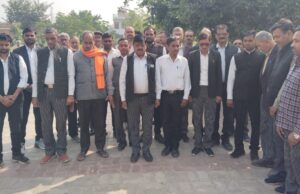 दिल्ली में हुए बम ब्लास्ट में निर्दोष लोगों की हत्या से आक्रोशित