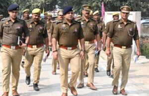 पुलिस अधीक्षक ने पुलिस लाइंस फतेहपुर का वार्षिक निरीक्षण किया