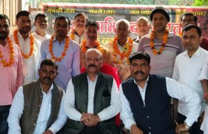 उद्योग व्यापार मंडल की संबद्ध इकाई बकेवर व्यापार मंडल का गठन, सुरेश दीक्षित आठवीं बार बने अध्यक्ष