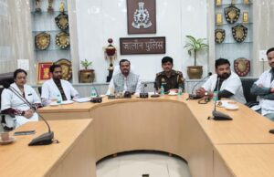 यातायात जागरूकता कार्यक्रम में दी गई सड़क सुरक्षा और प्राथमिक उपचार की जानकारी