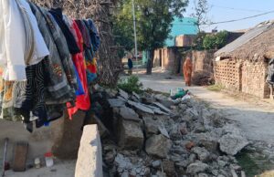 कच्ची दीवार गिरने से एक की मौत चार घायल