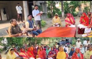 वीरपुर चोरसी में चौपाल लगाकर ग्रामवासियों को किया गया जागरूक