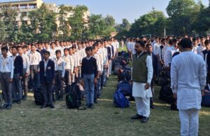 विद्यालय में ‘वंदे मातरम्’ के 150 वर्ष पूर्ण होने पर सामूहिक गायन