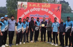 सीनियर रेलवे इंस्टीट्यूट अंतर्विभागीय क्रिकेट टूर्नामेंट में खेला प्रथम मुकाबला