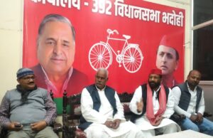 चुनाव आयोग कर रही है सरकार के अधीन कार्यःजाहिद बेग