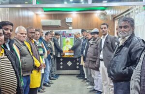 दो महान विभूतियों की जयंती व राजगोपालाचारी की पुण्यतिथि कांग्रेसियों ने मनाई