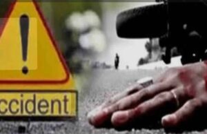 बस की टक्कर से बाइक सवार घायल, रेफर