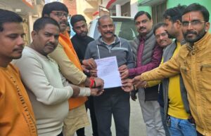 पत्रकारों की विभिन्न समस्याओं को लेकर प्रदेश नेतृत्व के आवाहन पर जिले के सभी विधायकों को दिया गया ज्ञापन