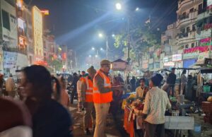 पुलिस की सीसी टीम का चला हंटर कॉरिडोर के किनारे अवैधरूप से वाहन खड़ी करना पड़ सकता है भारी
