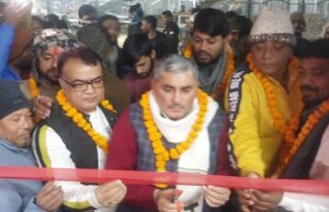 फतेहपुर रेलवे स्टेशन पर अस्थाई रैन बसेरा का उद्घाटन