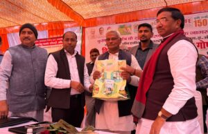 यूपी सरकार मुख्यमंत्री योगी आदित्यनाथ के नेतृत्व मे किसानों के हित में अभूतपूर्व कार्य कर रही है:मड़िहान विधायक