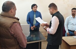 जिलाधिकारी ने सिराथू ब्लॉक का किया आकस्मिक निरीक्षण