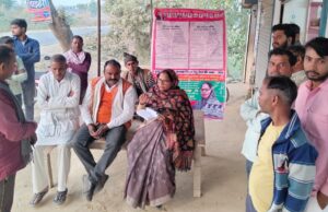 विधायक ऊषा मौर्य ने गांव-गांव जाकर एसआईआर वोटर फार्म भरवाए