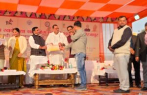 मीरजापुर में खादी एवं ग्रामोद्योग प्रदर्शनी का भव्य शुभारंभ