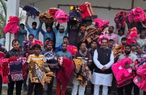 ठंड में इंसानियत की मिसाल: हजारों जरूरतमंदों के लिए संजय गुप्ता का कंबल अभियान