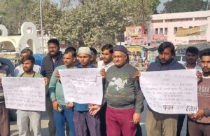 50 दिन बाद भी नहीं मिली राहत, पटाखा व्यापारियों की स्थिति बदतर
