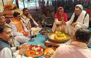 श्री राम दरबार की सजी भव्य झांकी, श्रद्धालुओं ने की श्री राम दरबार की मंगला आरती