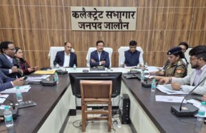 सड़क सुरक्षा को लेकर डीएम सख्त, रॉन्ग साइड व ओवरस्पीडिंग पर अब होगी एफआईआर