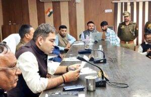 जिलाधिकारी एवं पुलिस अधीक्षक ने तहसील मंझनपुर में सुनी जनशिकायतें