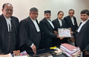 आजादी के मूल्यों को सार्थक बनायें अधिवक्ता:आरएस त्रिपाठी